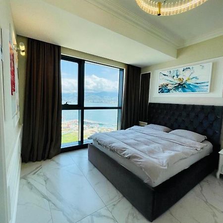 Balmaral Apart Hotel Μπατούμι Εξωτερικό φωτογραφία