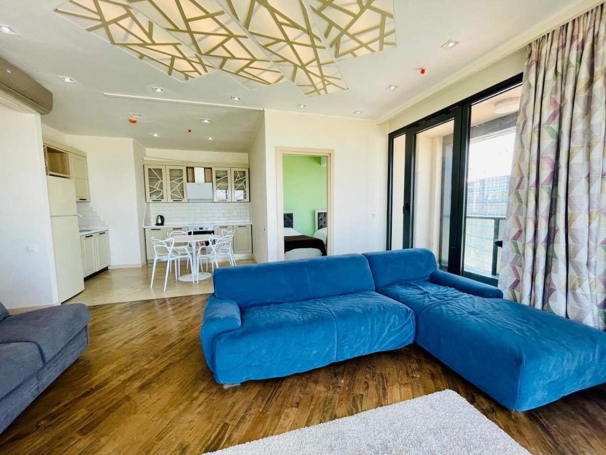 Balmaral Apart Hotel Μπατούμι Εξωτερικό φωτογραφία