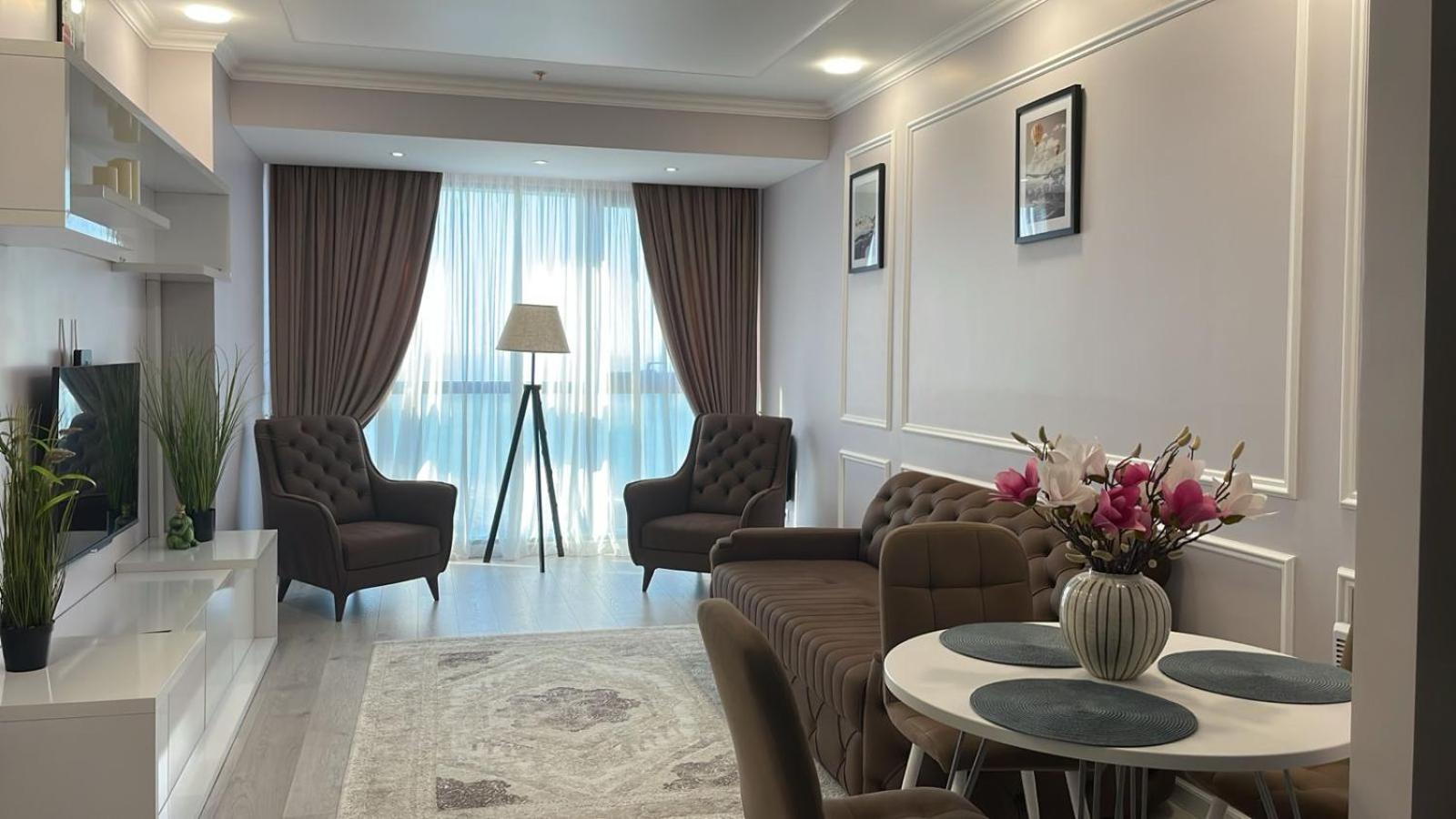 Balmaral Apart Hotel Μπατούμι Εξωτερικό φωτογραφία