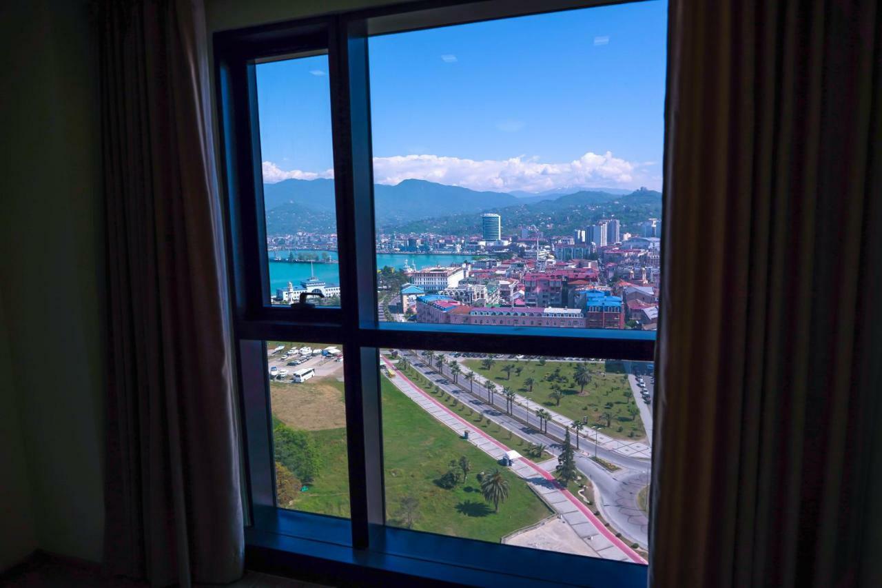 Balmaral Apart Hotel Μπατούμι Εξωτερικό φωτογραφία