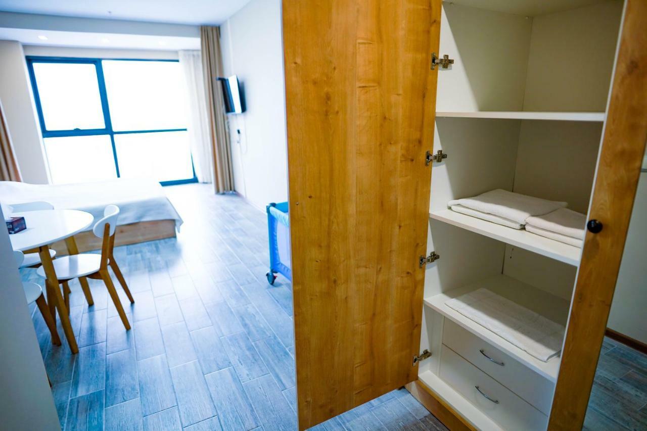 Balmaral Apart Hotel Μπατούμι Εξωτερικό φωτογραφία
